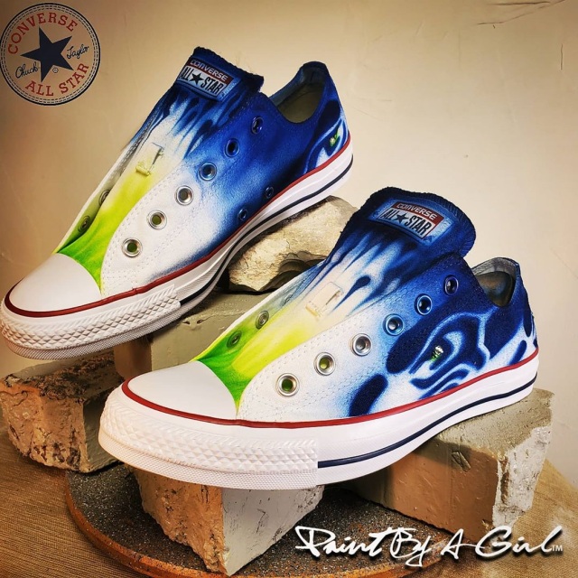airbrushed converse